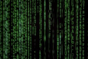 Architetture Software Proprietarie: Perché Evitare il Lock-in Tecnologico